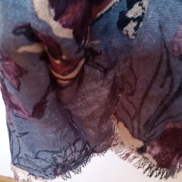 Floral 54X72 Wrap. Boho, Feminine, Warm, Cozy. - Picture 3 of 6